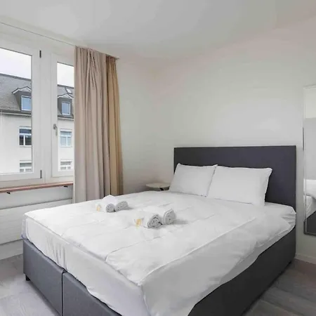 Urban Oasis With Queen Bed And View Be-43 Appartamento Zurigo