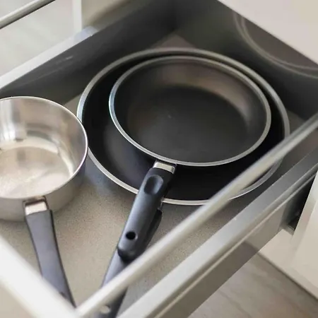 Urban Oasis With Queen Bed And View Be-43