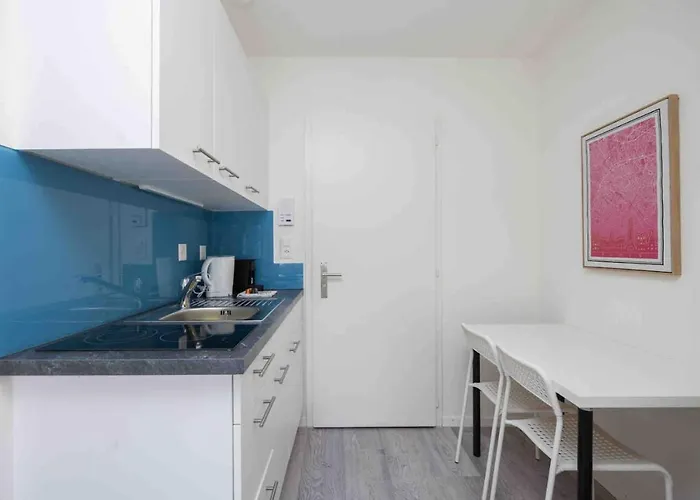 Urban Oasis With Queen Bed And View Be-43 Zürich