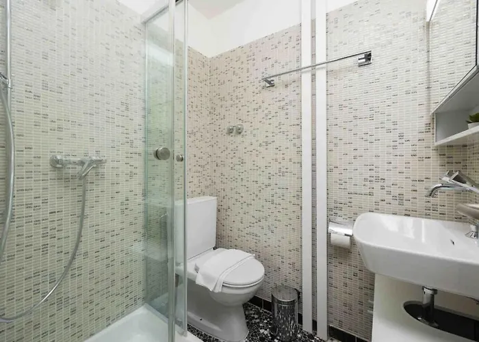 Urban Oasis With Queen Bed And View Be-43 شقة